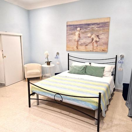 Santa Chiara "Family Suites" Naples Extérieur photo